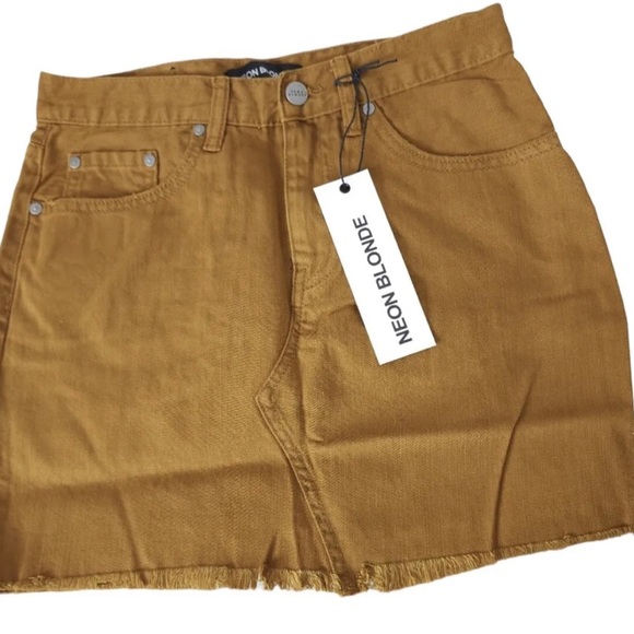 Citizens of Humanity mini skirt- size 25 - NWT - Picture 5 of 5